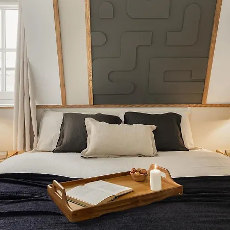 Avellana - 1 A Neuilly-sur-seine * Paris